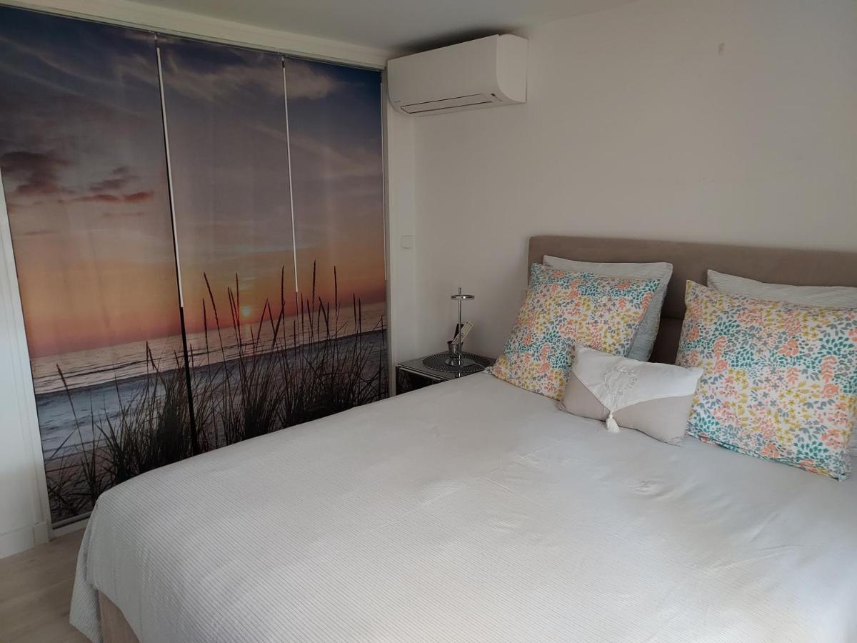 Rez-De-Chaussee Privatif Spacieux 3* D'Une Villa Centre Ville Йер Экстерьер фото